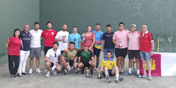 Dos yunqueranos se coronan campeones regionales de frontenis tras una final de infarto en Guadalajara