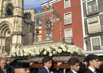 El Corpus Christi desborda el Casco Histórico de Cuenca en un domingo impulsado por la visita del Papa a Madrid