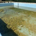 El PP de Pioz denuncia el estado de abandono de la piscina municipal a pocos días de su apertura