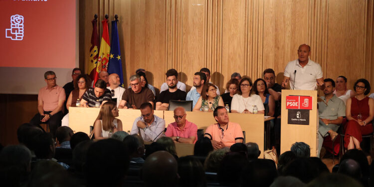 El PSOE de Cuenca destaca la honestidad de sus alcaldes y concejales y los reivindica como el motor del partido