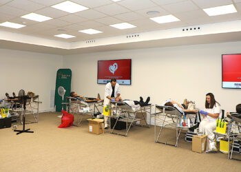 El 'XVII Maratón de Donantes de Sangre' celebrado en Eurocaja Rural alcanza las 231 donaciones