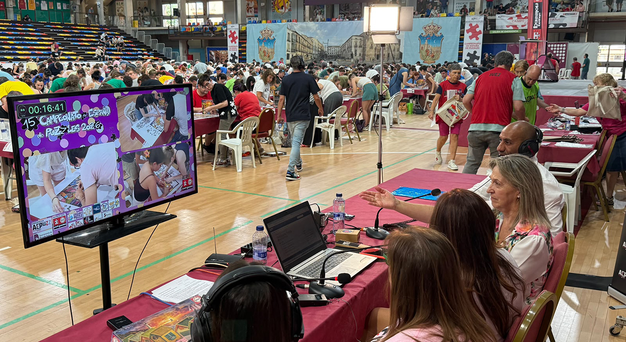 El alcarreño Gabi Moreno brilla en el Campeonato de España de Puzles que deja los hoteles de Guadalajara al completo