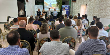 El plan para cazar inversiones en Cuenca que ya moviliza a medio centenar de empresarios en Motilla del Palancar
