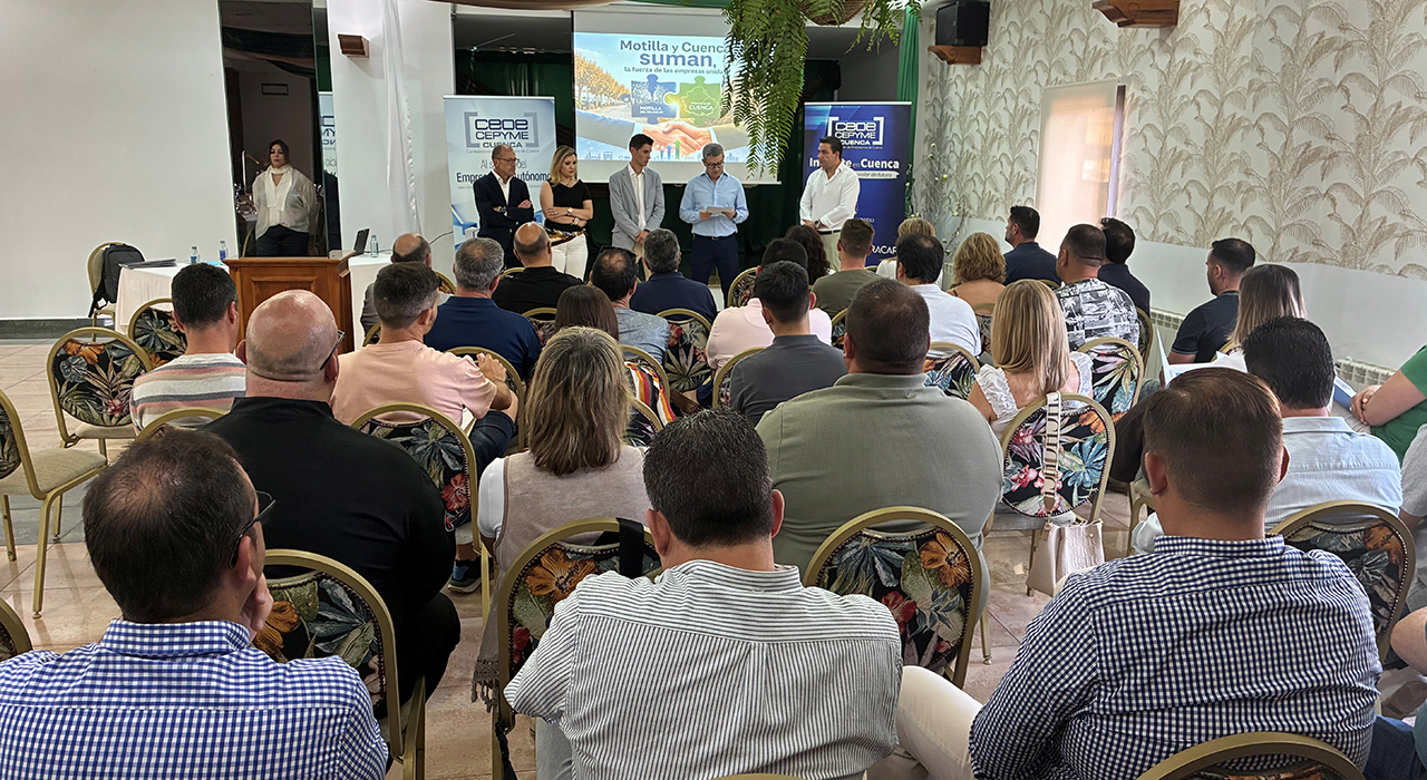 El plan para cazar inversiones en Cuenca que ya moviliza a medio centenar de empresarios en Motilla del Palancar 2 El plan para cazar inversiones en Cuenca que ya moviliza a medio centenar de empresarios en Motilla del Palancar