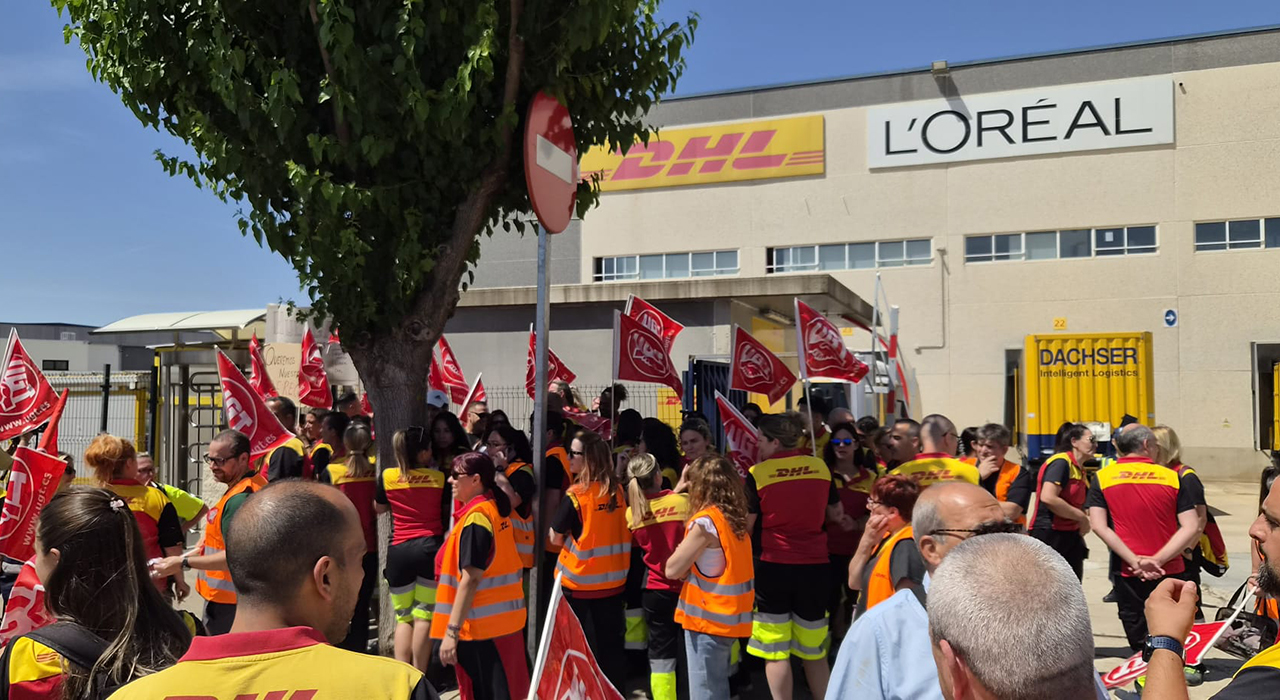 El traslado de DHL a Toledo deja en vilo a 600 familias de L'Oréal en Quer 2 El traslado de DHL a Toledo deja en vilo a 600 familias de L'Oréal en Quer