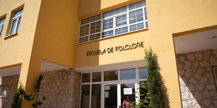 La Escuela de Folklore de Guadalajara abre el plazo de reserva de plaza para nuevos alumnos 1 Escuela de Folklore