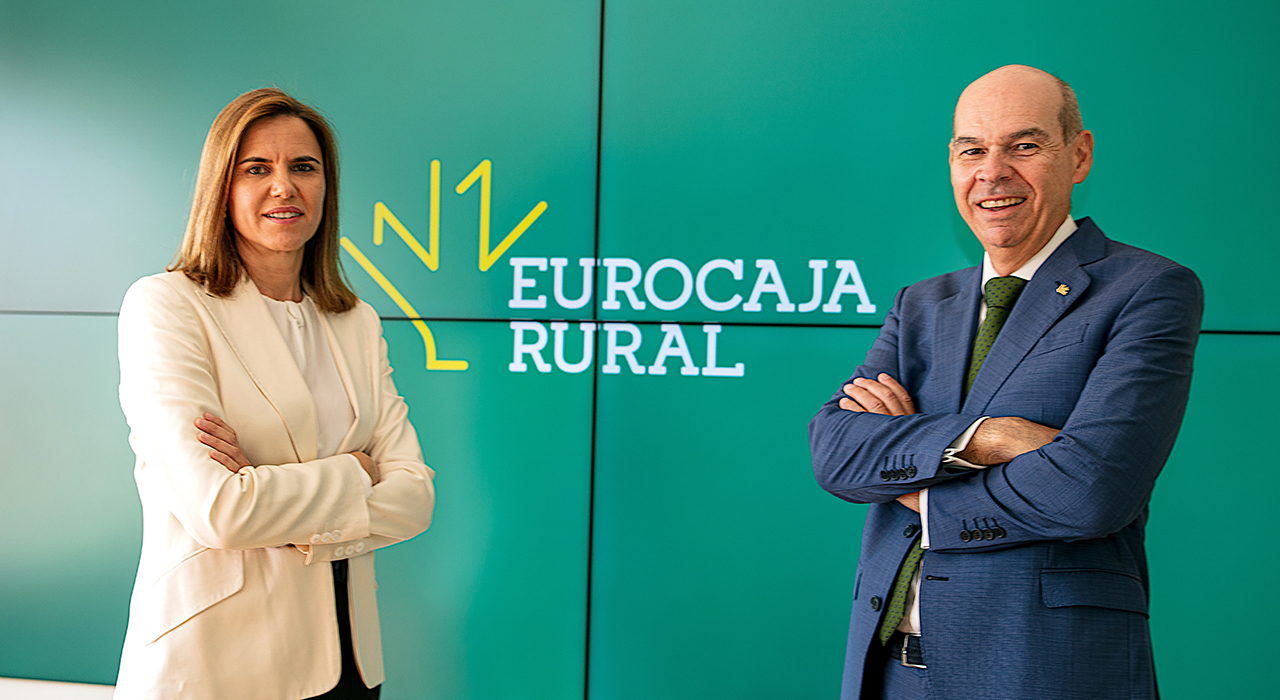 Eurocaja Rural refuerza su equipo directivo con el nombramiento de Subdirector General y Directora Financiera 2 Eurocaja Rural refuerza su equipo directivo con el nombramiento de Subdirector General y Directora Financiera