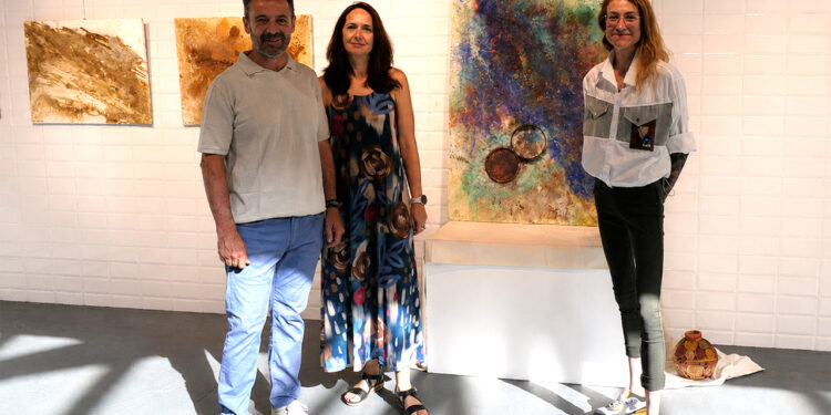 Guadalajara estrena 'Alma silenciada' el arte de Alba López Santos transforma el Mercado de Abastos