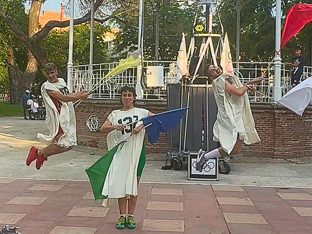 Guadalajara estrena Callejea llenando Santo Domingo, San Roque y La Concordia de teatro y acrobacias