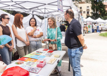 Guadalajara refuerza la prevención en La Concordia con 30 entidades sociosanitarias y nuevos desfibriladores en la II Feria de la Salud