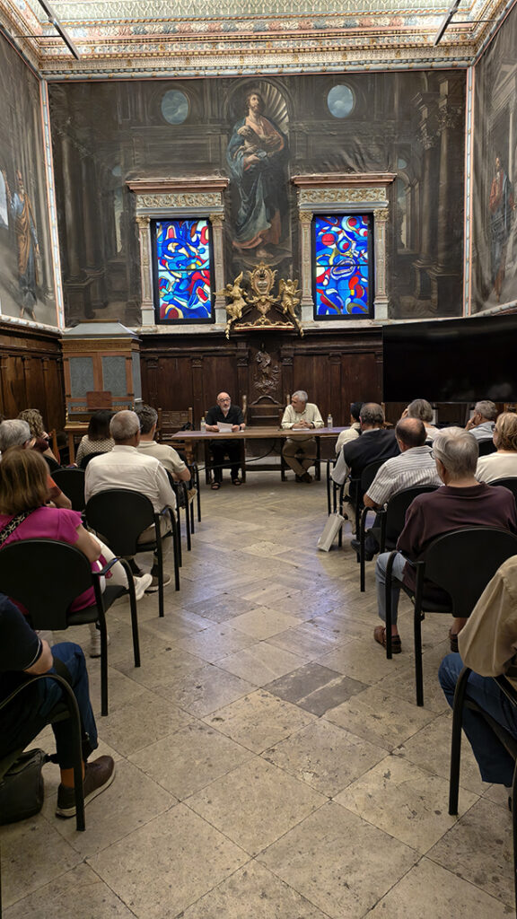 La catedral de Cuenca rescata la memoria de Restituto Navarro con el libro de Fernando J. Cabañas 3 IMG 20260608 190301 pequena