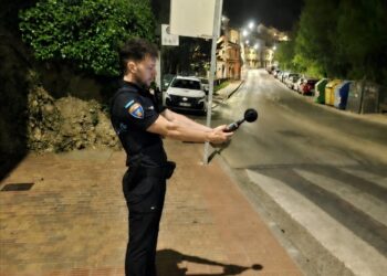 La Policía Local de Cuenca interviene un local tras acumular gran parte de los 23 avisos por ruido este fin de semana