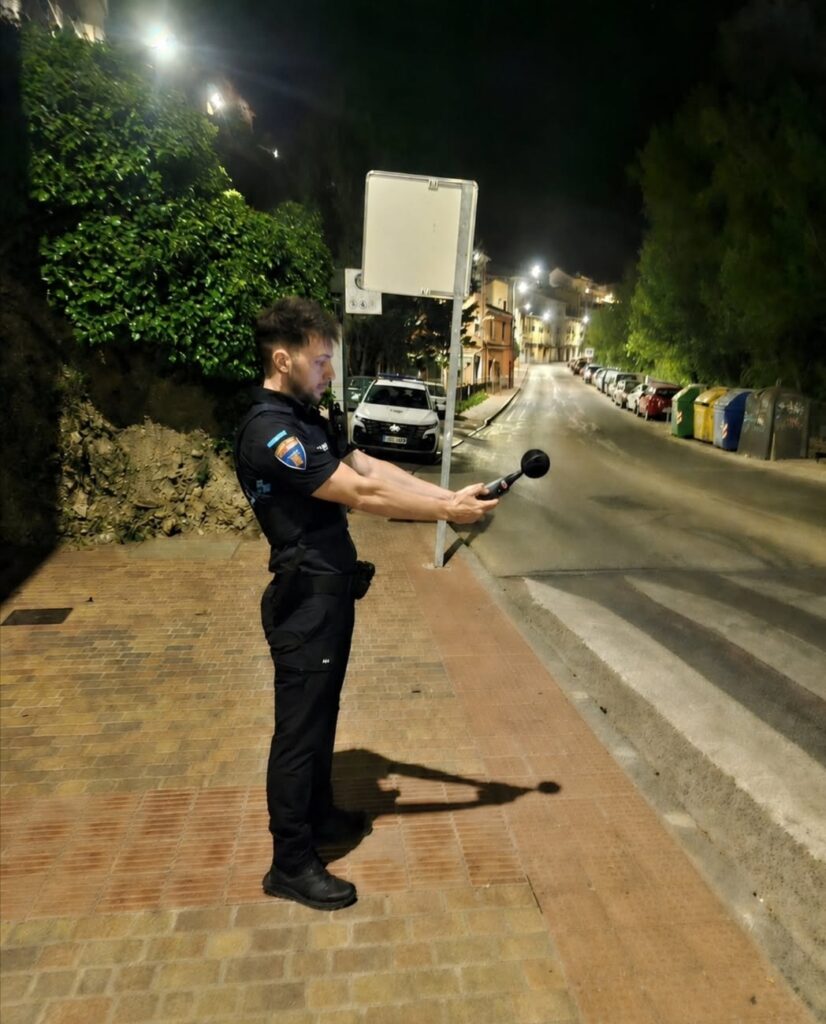 La Policía Local de Cuenca interviene un local tras acumular gran parte de los 23 avisos por ruido este fin de semana 2 La Policía Local de Cuenca interviene un local tras acumular gran parte de los 23 avisos por ruido este fin de semana