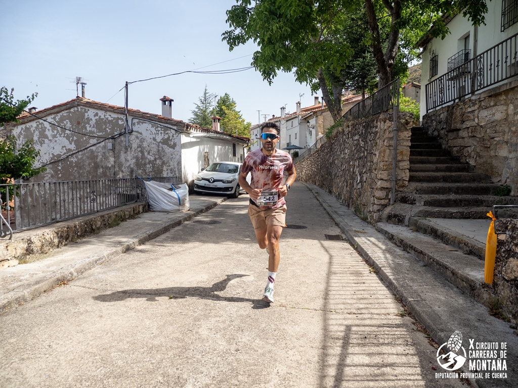 Israel Fernández debuta con victoria en el IX Trail de Huélamo bajo un calor extremo 2 Israel Fernández debuta con victoria en el IX Trail de Huélamo bajo un calor extremo