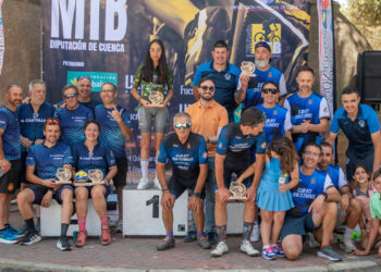 Iván Carrasco y Alba López conquistan los 72 kilómetros del nuevo Maratón MTB en San Clemente