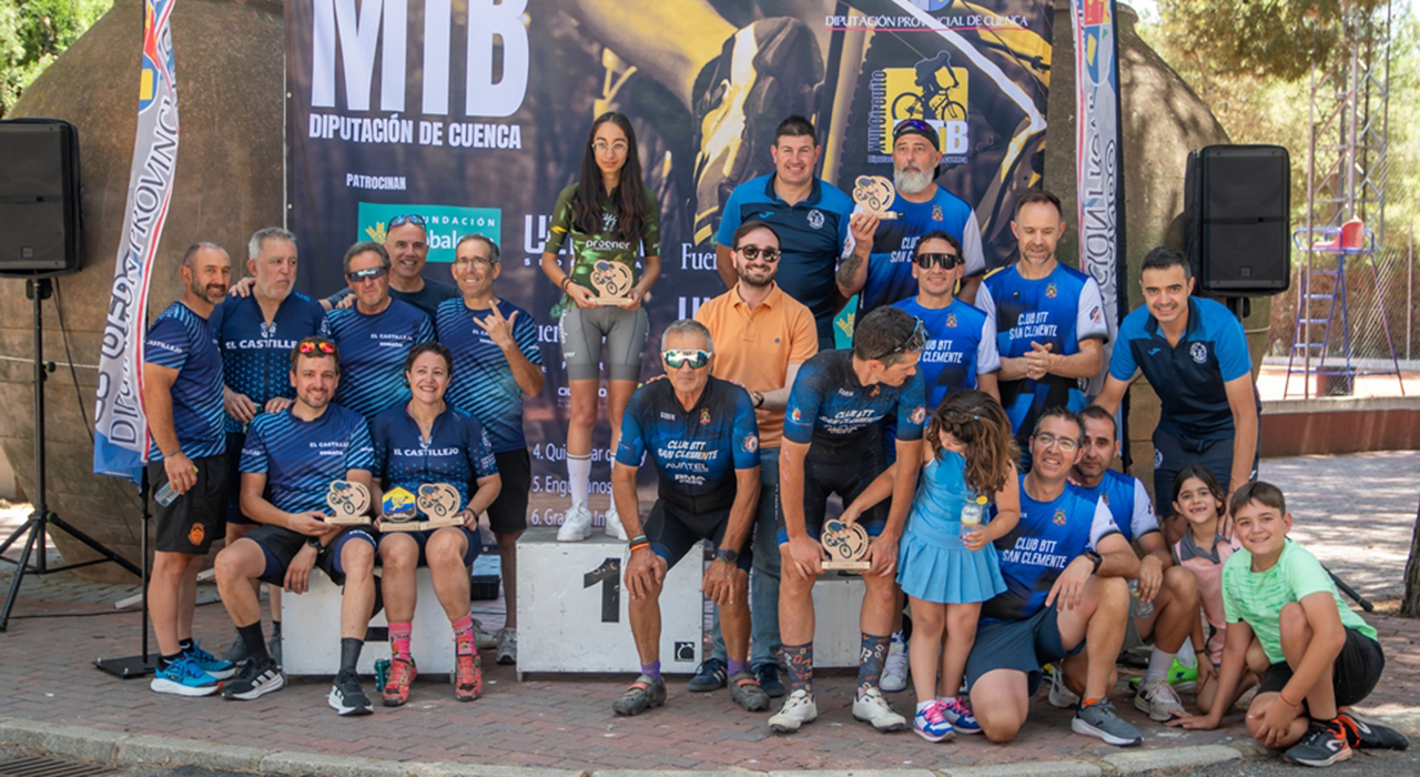 Iván Carrasco y Alba López conquistan los 72 kilómetros del nuevo Maratón MTB en San Clemente