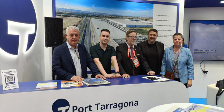 La Diputación impulsa en el SIL de Barcelona la proyección de Guadalajara como motor logístico y económico de Castilla-La Mancha