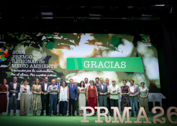 La Junta consolida su apuesta por la sostenibilidad y su compromiso por el medio ambiente y reconoce a 13 referentes ambientales de la región 8 La Junta consolida su apuesta por la sostenibilidad y su compromiso por el medio ambiente y reconoce a 13 referentes ambientales de la región