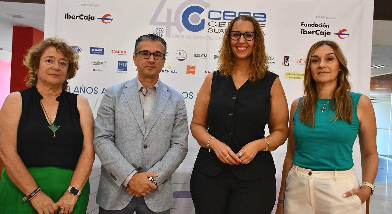 La Junta creará una Estrategia Regional de los Cuidados para impulsar la corresponsabilidad en las familias 2 La Junta creará una Estrategia Regional de los Cuidados para impulsar la corresponsabilidad en las familias