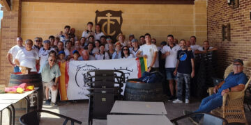La Peña Taurina Los Encinares de Málaga del Fresno visita la ganadería Campos Taurinos de Ciruelas