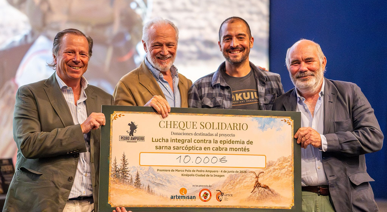La premier de ‘Marco Polo, de Pedro Ampuero, recauda más de 10.000 euros para la conservación y la lucha contra la sarna en la cabra montés 2 La premier de ‘Marco Polo, de Pedro Ampuero, recauda más de 10.000 euros para la conservación y la lucha contra la sarna en la cabra montés