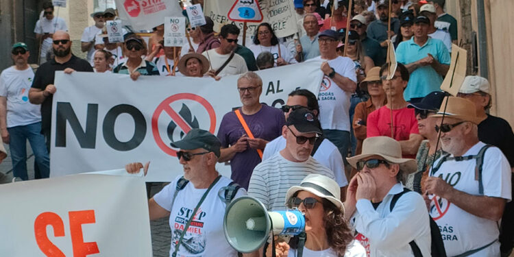 Las plataformas Stop Biometano CLM y Stop Ganaderia Industrial reclaman seguridad juridica y un cambio de modelo tras reunirse con la Sra. Gomez Rodriguez 1