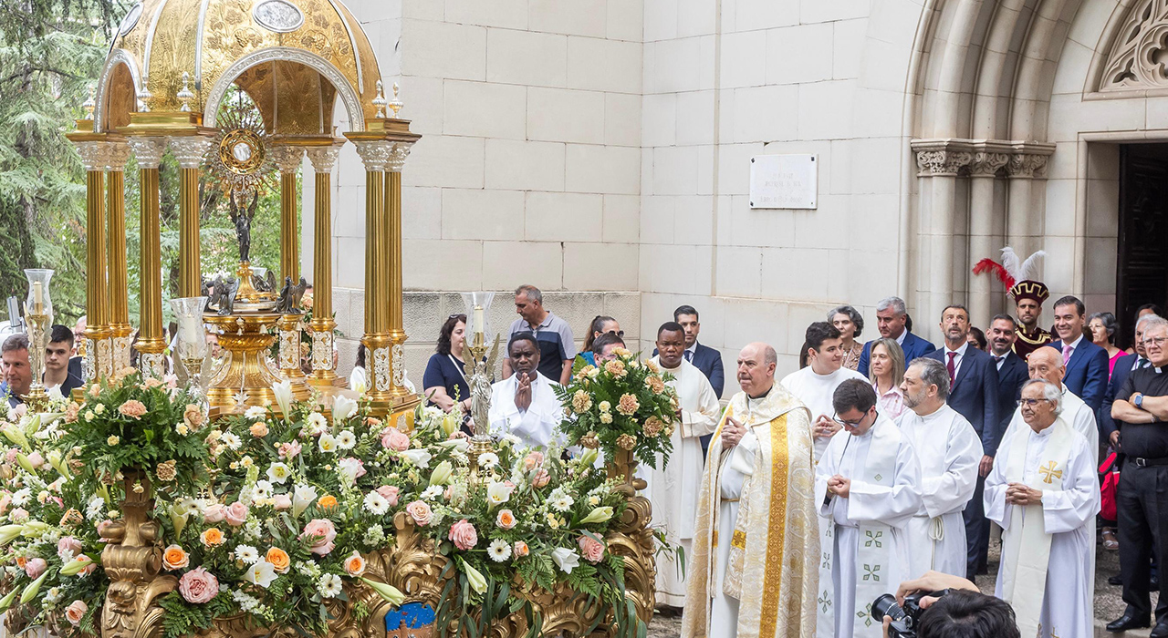 Lluvia, jubileo y una fecha inédita: Guadalajara celebra un Corpus histórico marcado por el legado franciscano 2 Lluvia, jubileo y una fecha inédita Guadalajara celebra un Corpus histórico marcado por el legado franciscano