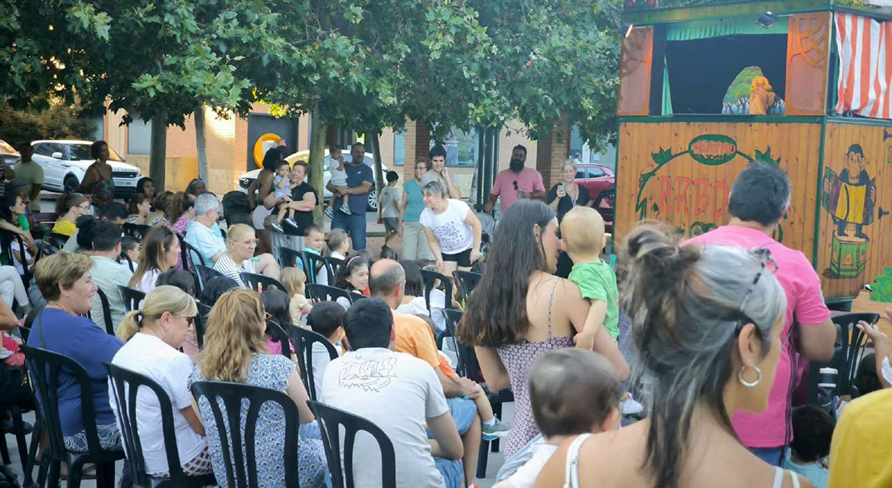 Novena edición del Festival de Títeres de Cabanillas, con tres obras del 17 de junio al 15 de julio 2 Novena edición del Festival de Títeres de Cabanillas, con tres obras del 17 de junio al 15 de julio