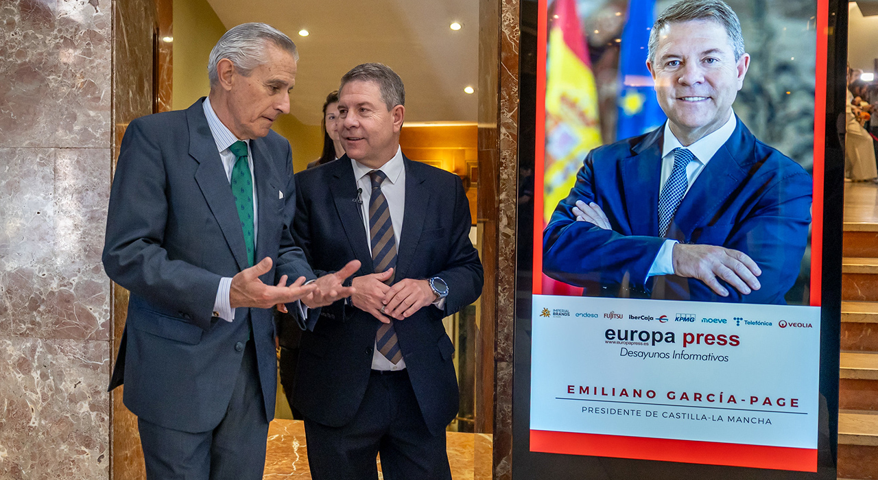 Page: “Si hay algo incompatible con la izquierda es un modelo que rompe el concepto de unidad y la solidaridad entre los españoles”