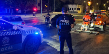 Ruidos, suciedad y patinetes irregulares: el saldo de la última noche de controles policiales en Cuenca