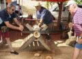 Tinajas viaja en el tiempo: la VI Feria de Oficios recupera las tradiciones de la Alcarria Conquense como motor frente a la despoblación