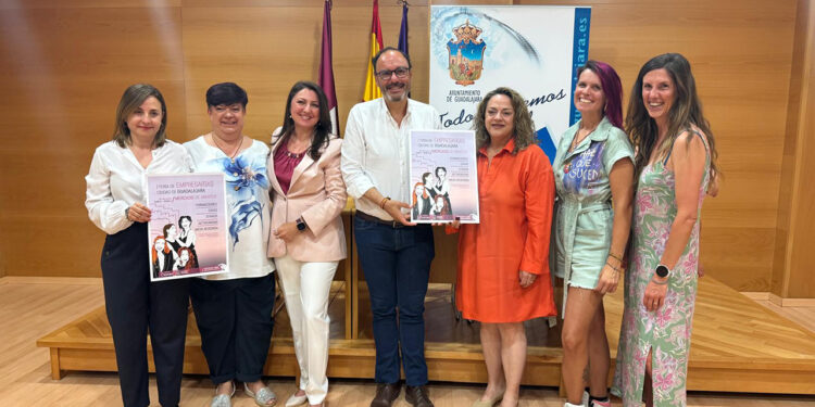 Un total de 40 empresarias toman el Mercado de Abastos en la primera gran feria femenina de Guadalajara 1 Un total de 40 empresarias toman el Mercado de Abastos en la primera gran feria femenina de Guadalajara