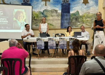 Un total de 42 pueblos de la Serranía Baja de Cuenca estrenan transporte a la demanda así funciona el nuevo servicio