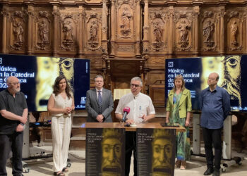 Una maestra del órgano de 100 años inaugura en la Catedral de Cuenca el mayor festival del país
