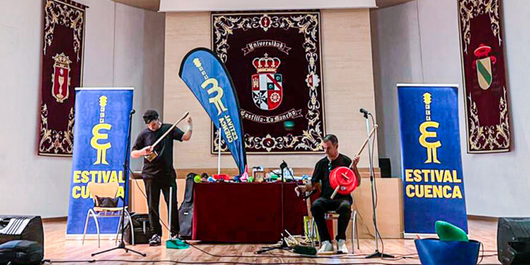 Vibra To reune a 800 asistentes en el Paraninfo de la UCLM con su concierto didactico de Estival Cuenca 26 1