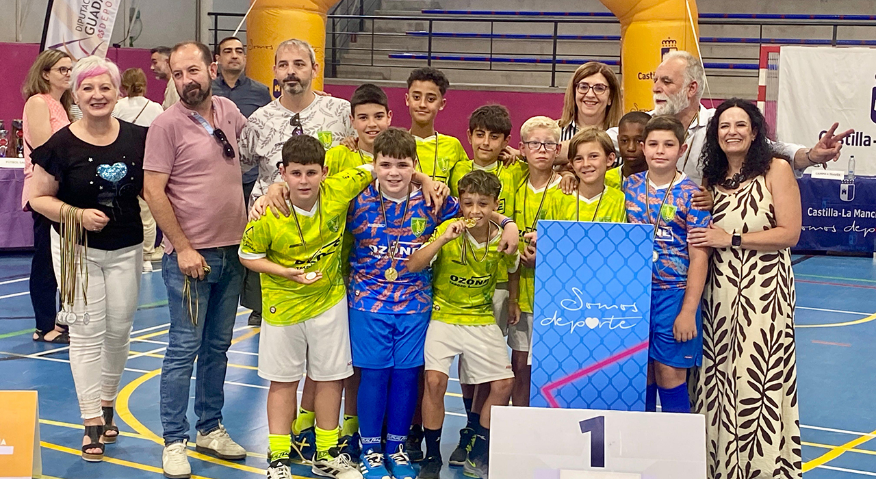 Villanueva de la Torre corona un curso de récord para el deporte escolar en Guadalajara: 16.450 jóvenes y un salto en participación femenina 2 Villanueva de la Torre corona un curso de récord para el deporte escolar en Guadalajara 16.450 jóvenes y un salto en participación femenina