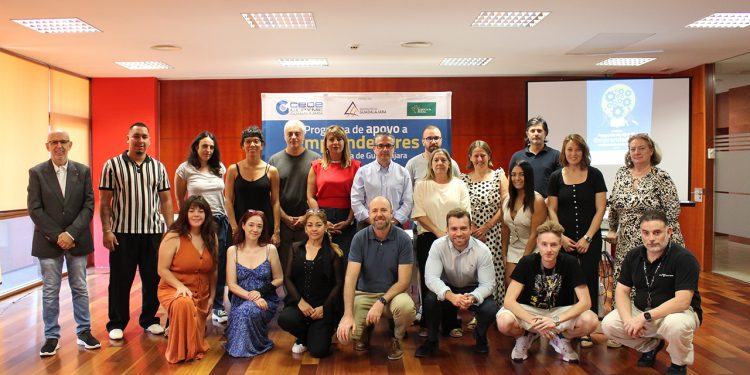 Eurocaja Rural participa en el inicio de la novena edición del Programa de Apoyo a Emprendedores impulsado por CEOE-CEPYME Guadalajara Eurocaja Rural participa en el inicio de la novena edición del Programa de Apoyo a Emprendedores impulsado por CEOE-CEPYME Guadalajara