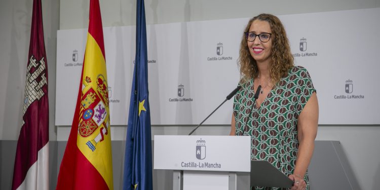 Castilla-La Mancha destina más de 648.000 euros a la igualdad, con entidades beneficiarias también en Cuenca y Guadalajara Castilla-La Mancha destina más de 648.000 euros a la igualdad, con entidades beneficiarias también en Cuenca y Guadalajara