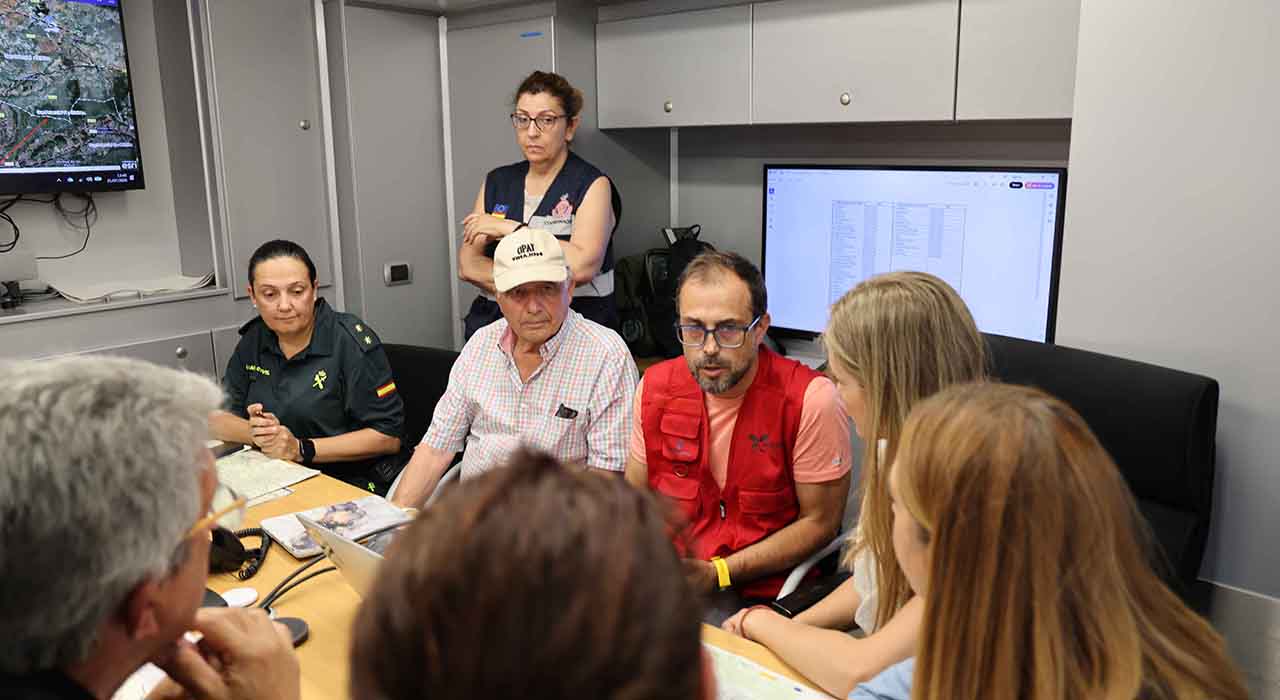 Aagesen garantiza el apoyo del Gobierno a la recuperación de la Sierra Norte 1 Aagesen garantiza el apoyo del Gobierno a la recuperación de la Sierra Norte