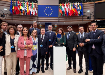 Aprobado por unanimidad el Dictamen sobre relevo generacional en la agricultura defendido por Page en el 172 pleno del Comité de las Regiones Aprobado por unanimidad el Dictamen sobre relevo generacional en la agricultura defendido por Page en el 172 pleno del Comité de las Regiones