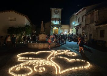 Arbancón encenderá 20.000 velas en su gran cita cultural de la Sierra Norte