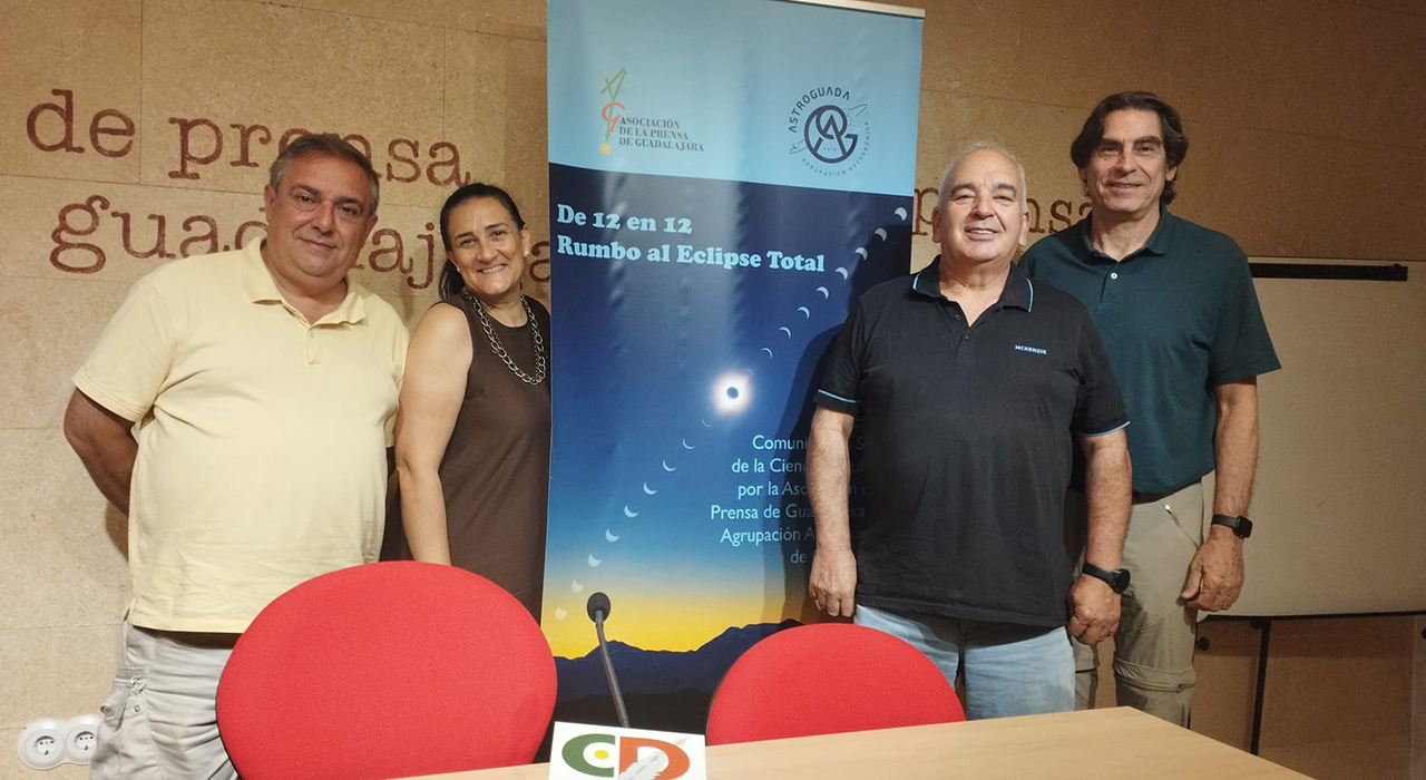 Astroguada y la APG culminan su campaña sobre el eclipse con un aviso por el riesgo de incendios en Guadalajara 1 Astroguada y la APG culminan su campaña sobre el eclipse con un aviso por el riesgo de incendios en Guadalajara
