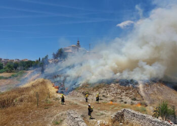 Blindaje contra el fuego en Tarancón: Infocam quema 5,5 hectáreas para proteger el casco histórico