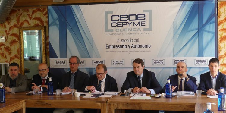 CEOE-Cepyme exige frenar el exceso de burocracia para proteger a las pequeñas empresas de Cuenca