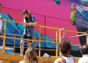 El Gobierno de Castilla-La Mancha reconoce el papel de las mujeres en el arte urbano rural en el Festival Astarté de Iniesta