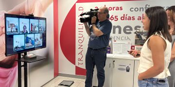Castilla-La Mancha cambia el ‘botón rojo’ por un sistema interactivo de cuidados a través del televisor