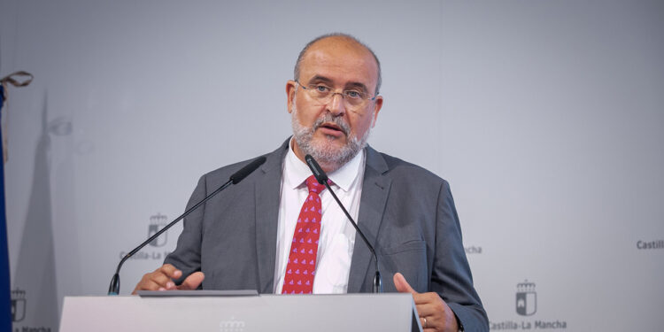 Castilla-La Mancha reclama abrir un proceso de diálogo para reconducir la propuesta de financiación autonómica 1 Castilla-La Mancha reclama abrir un proceso de diálogo para reconducir la propuesta de financiación autonómica