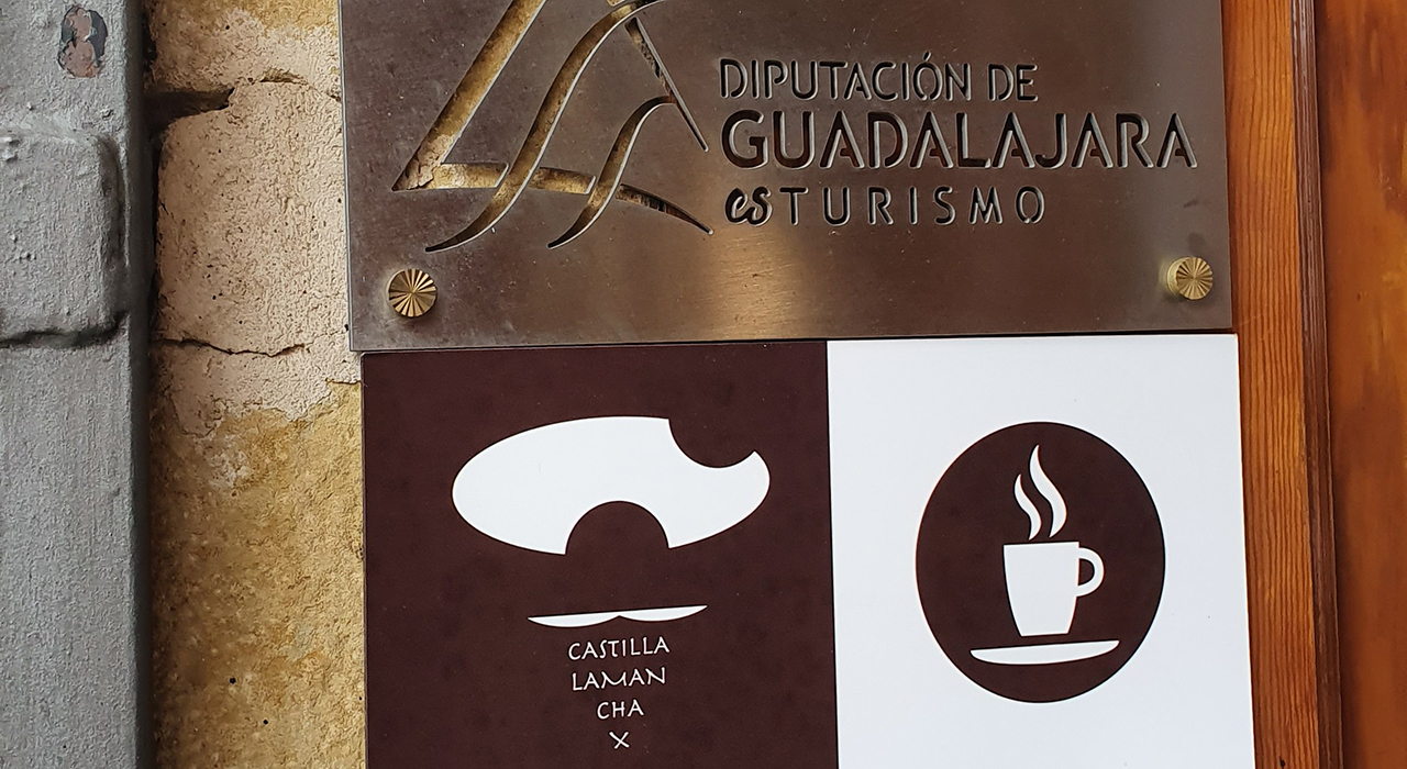 La Diputación de Guadalajara inyecta casi 700.000 euros para modernizar 459 pequeños negocios rurales 2 Cerca de 460 pequeños negocios de los pueblos de Guadalajara logran nuevas ayudas para impulsar su actividad