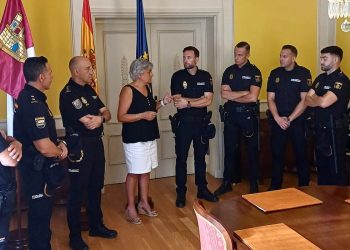 Cinco nuevos policías nacionales inician su año operativo en Cuenca