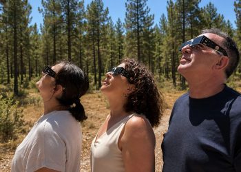 Cuenca y Guadalajara en la franja del eclipse total: los oftalmólogos explican cómo verlo sin sufrir daños irreversibles